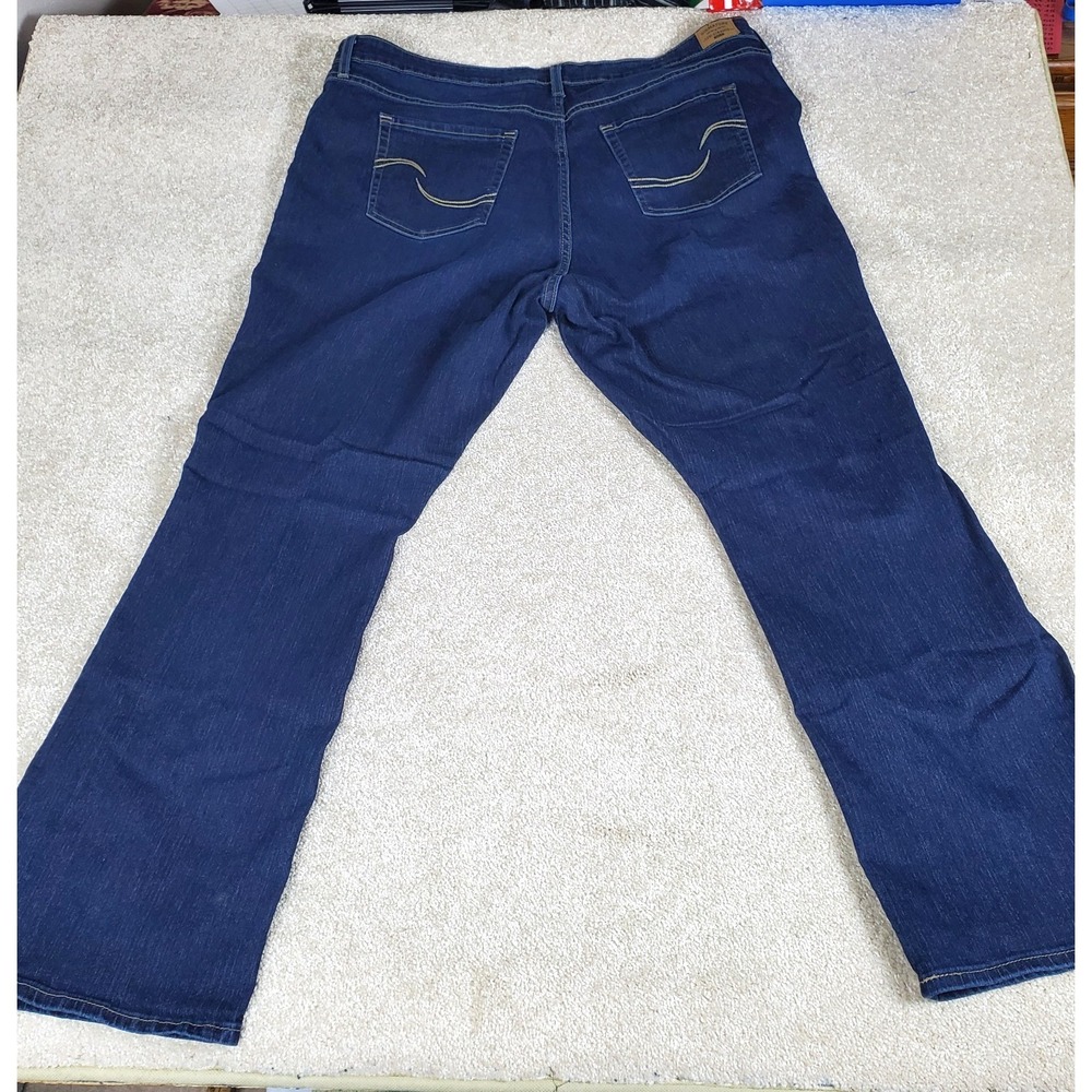 Levis Strauss Signature Women's Jeans Size 24M Mid Rise Boot Cut SeeMeasurements - Picture 5 of 16